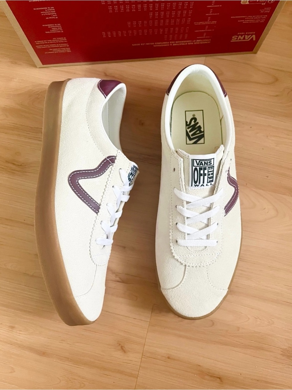 Vans Sport Low Suede Marshmallow /
Port Royale Mens 11.5US